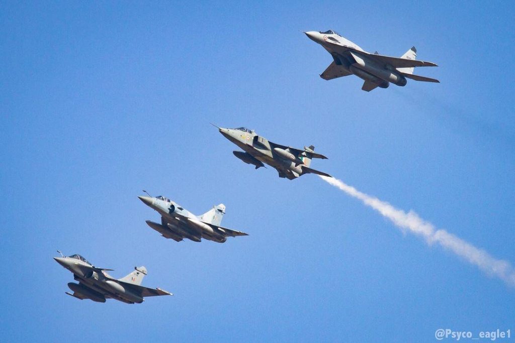 9-10 Pakistani Jets Destroyed by U.S.-Supplied F-16s in India 9-10 Pakistani Jets Destroyed by U.S.-Supplied F-16s in India